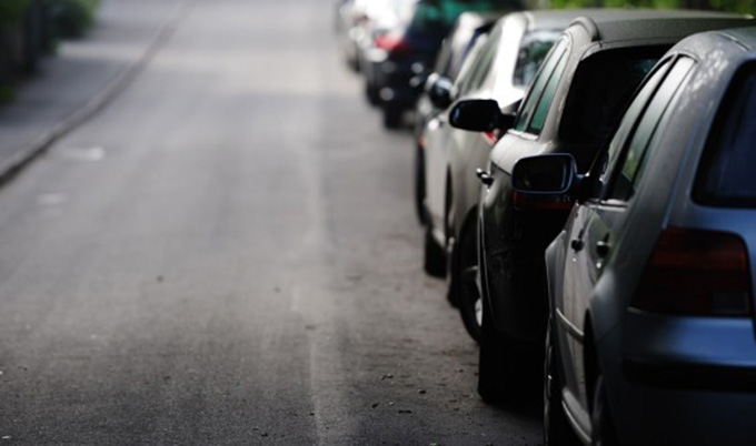 How To Parallel Park 7 Step Helpful Guide Allstate How To Parallel Park 7 Step Helpful Guide Allstate