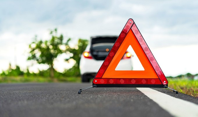 Reasons to Consider Roadside Assistance | Allstate